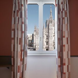 Zimmer mit Kingsize-Bett